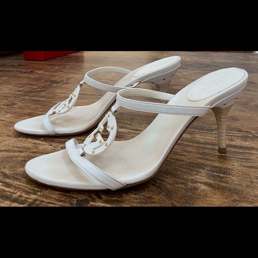 Genuine Gucci white leather mules. US size 7